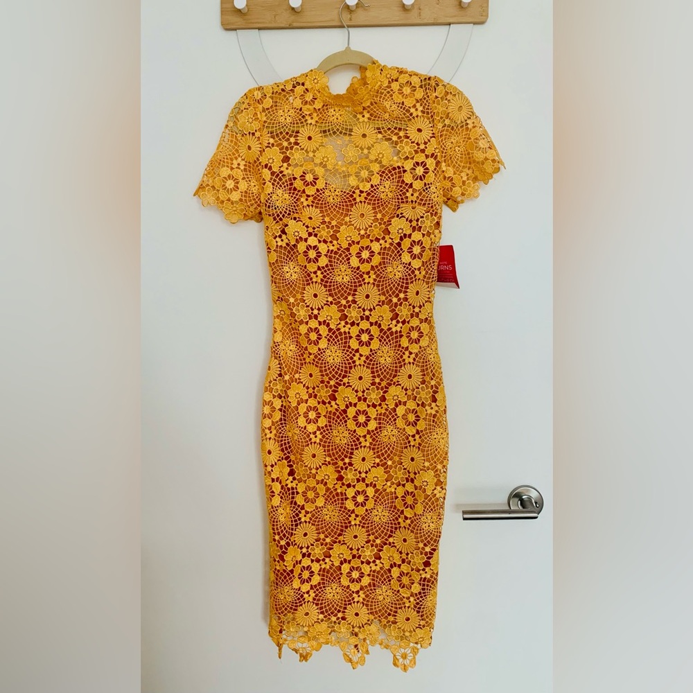 paper doll Yellow Floral Lace Midi Dress